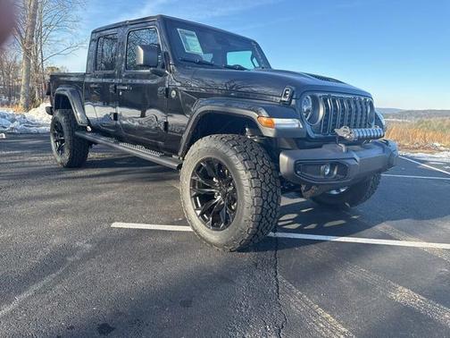 2025 Jeep Gladiator Sport