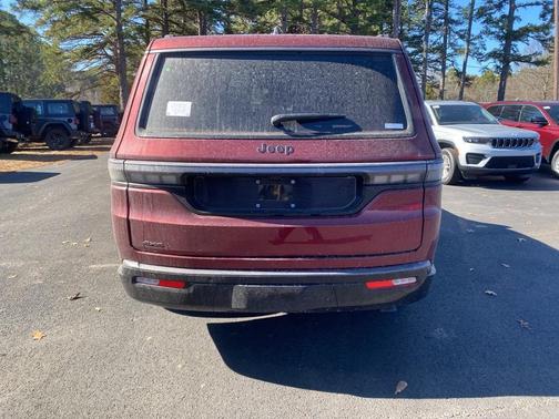 2026 Jeep Grand Wagoneer LIMITED