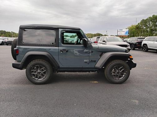 Anvil Clearcoat 2026 Jeep Wrangler Sport
