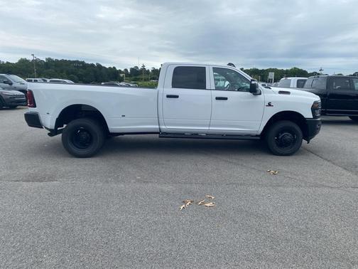 2025 RAM 3500 Tradesman
