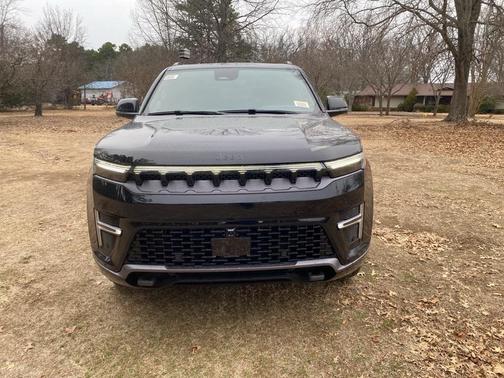 2026 Jeep Grand Wagoneer LIMITED