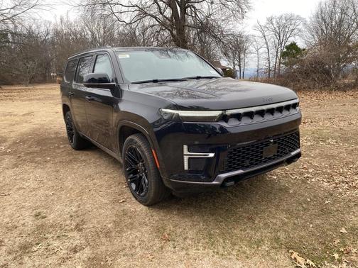 2026 Jeep Grand Wagoneer LIMITED