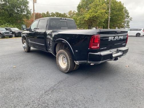 2026 RAM 3500 Limited