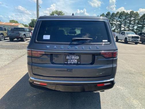 2025 Jeep Wagoneer L Series III