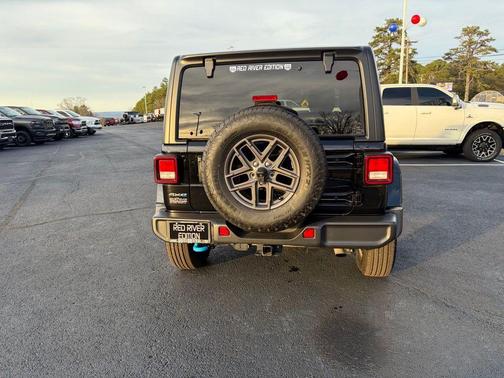 2024 Jeep Wrangler 4xe Sport