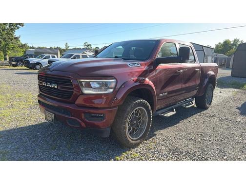 Delmonico Red Pearlcoat 2019 RAM 1500 Big Horn