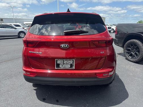 Hyper Red 2019 Kia Sportage EX