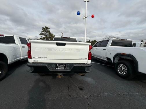 2022 Chevrolet Silverado 2500 Custom