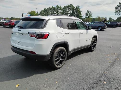 2026 Jeep Compass Latitude