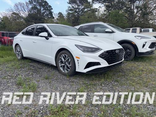 White 2023 Hyundai SONATA SEL