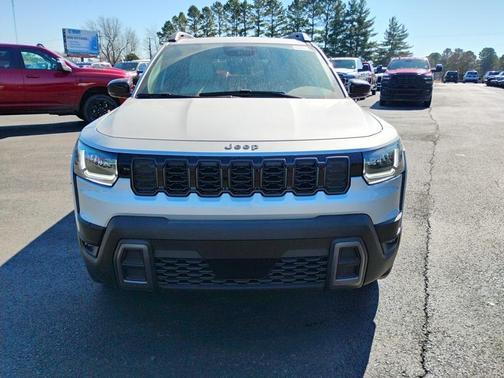 2026 Jeep Cherokee LAREDO/LIMITED