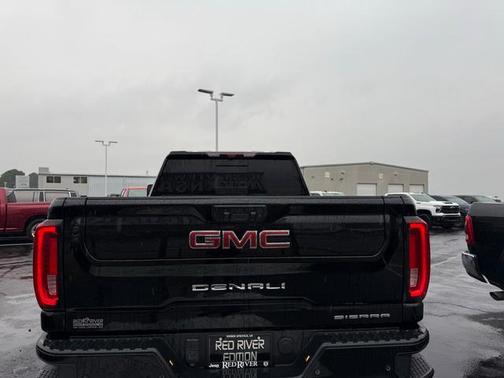 2022 GMC Sierra 2500 Denali