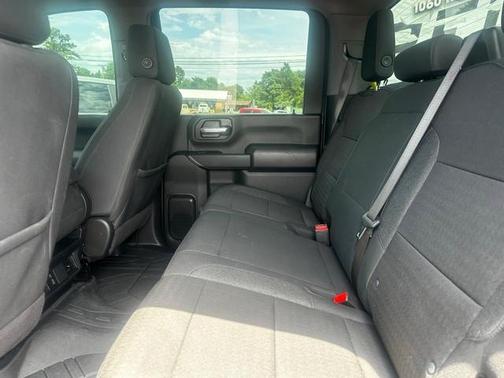 2024 Chevrolet Silverado 2500 Custom