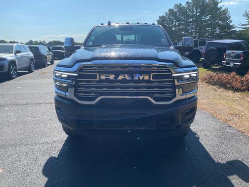 Diamond Black 2026 RAM 2500 Limited
