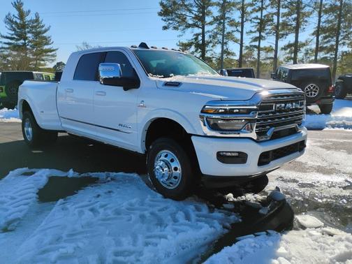 2026 RAM 3500 Limited