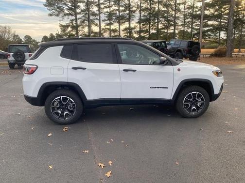 2026 Jeep Compass Trailhawk