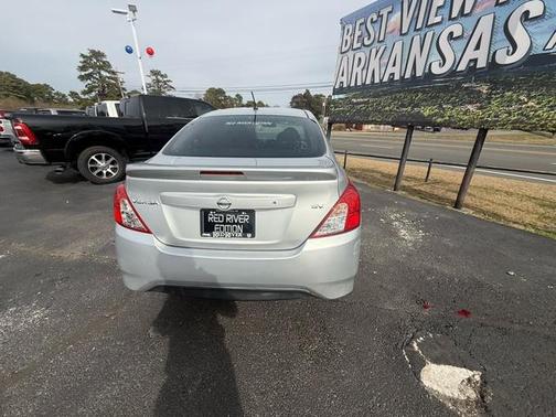 2017 Nissan Versa 1.6 SV