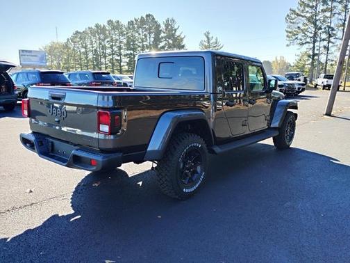 2025 Jeep Gladiator Sport