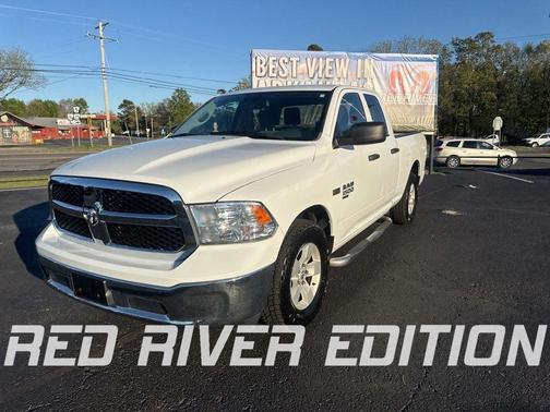Bright White Clearcoat 2019 RAM 1500 Classic Tradesman