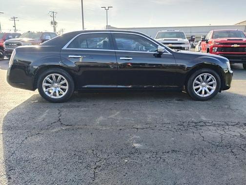 2012 Chrysler 300 Limited