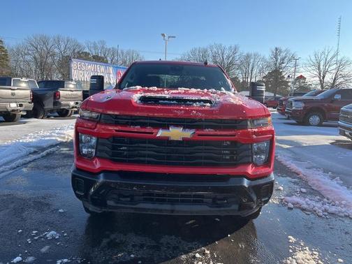 2024 Chevrolet Silverado 2500 Custom