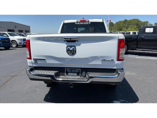 Bright White Clearcoat 2024 RAM 1500 Big Horn