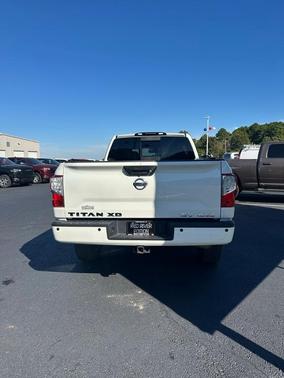 2016 Nissan Titan XD SV