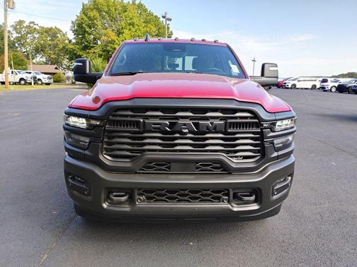 Molten Red Pearlcoat 2026 RAM 2500 Tradesman