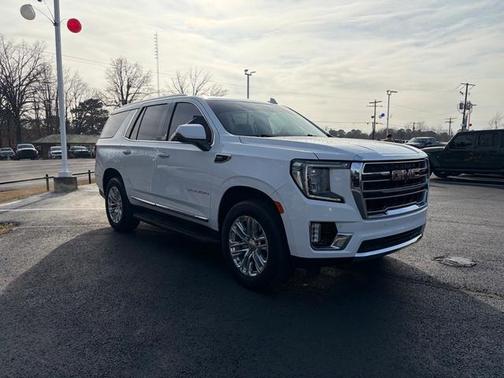 2024 GMC Yukon SLT