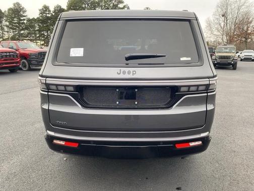 2026 Jeep Grand Wagoneer LIMITED