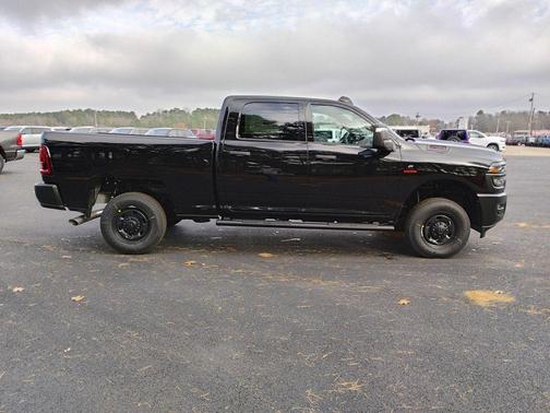 Diamond Black 2026 RAM 2500 Tradesman