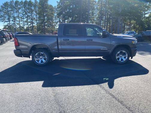 Granite Crystal Clearcoat Metallic 2026 RAM 1500 Big Horn