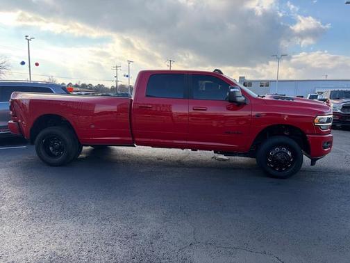 2024 RAM 3500 Laramie