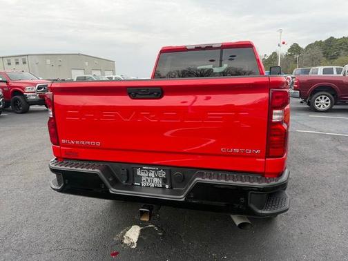 2025 Chevrolet Silverado 2500 Custom