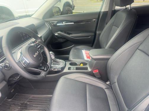 2024 Kia Seltos SX