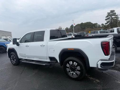 2025 GMC Sierra 2500 Denali