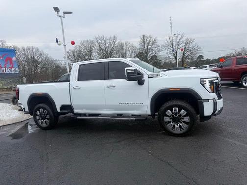 2025 GMC Sierra 2500 Denali