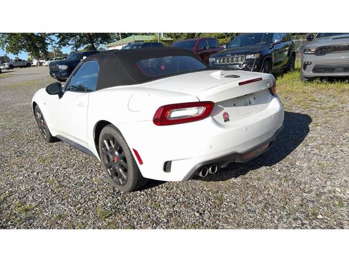 White 2018 FIAT 124 Spider Abarth