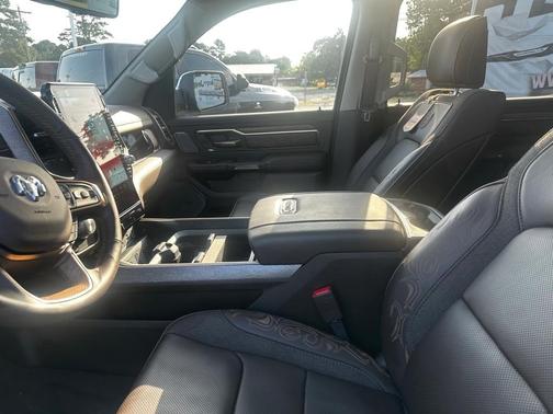 2025 RAM 1500 Limited