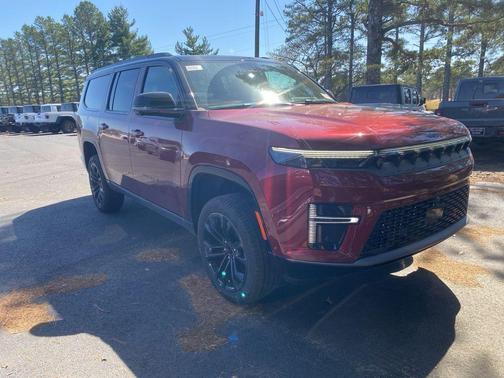 2026 Jeep Grand Wagoneer L Summit