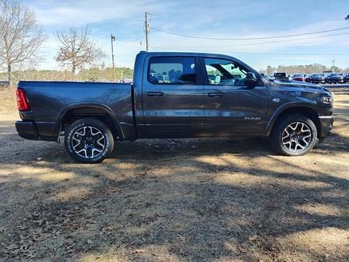 Granite Crystal Clearcoat Metallic 2026 RAM 1500 Laramie