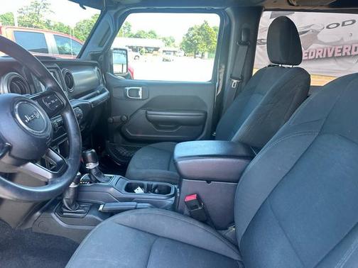 2020 Jeep Wrangler Sport