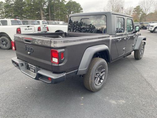 Granite Crystal Clearcoat Metallic 2026 Jeep Gladiator Sport