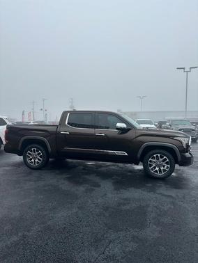 2023 Toyota Tundra Hybrid 1794 Edition