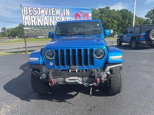Hydro Blue Pearlcoat 2023 Jeep Gladiator Overland