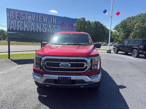 Rapid Red Metallic Tinted Clearcoat 2021 Ford F-150 XLT