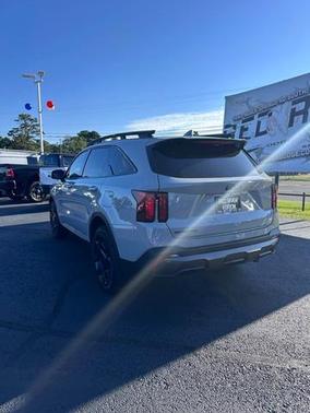 2025 Kia Sorento X-Line EX
