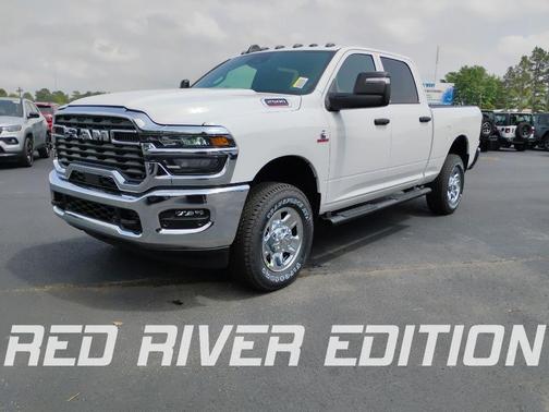 Bright White Clearcoat 2026 RAM 2500 Tradesman