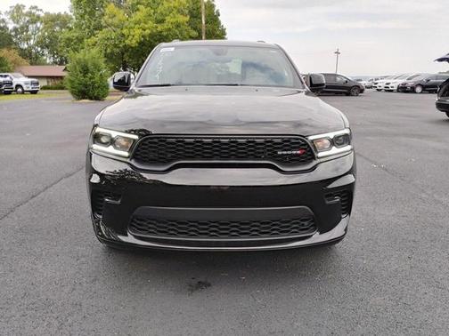 DB Black Crystal Clearcoat 2026 Dodge Durango GT