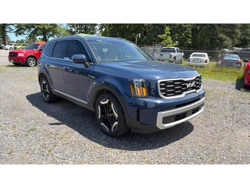 Midnight Black 2024 Kia Telluride S
